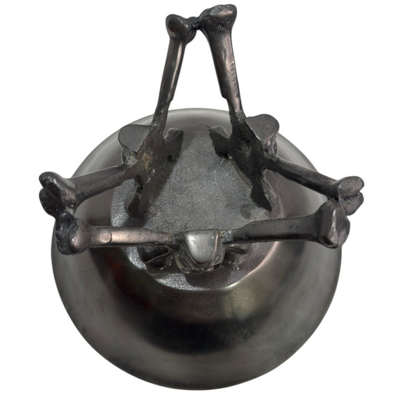 Gothic Hammered Metal Bowl Decorative Centerpiece Skull & Crossbones Base 10" - Picture 6 of 9